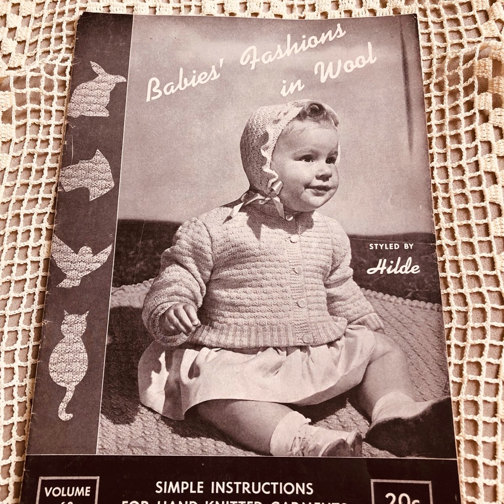 Knitting book Babies Fashion in Wool